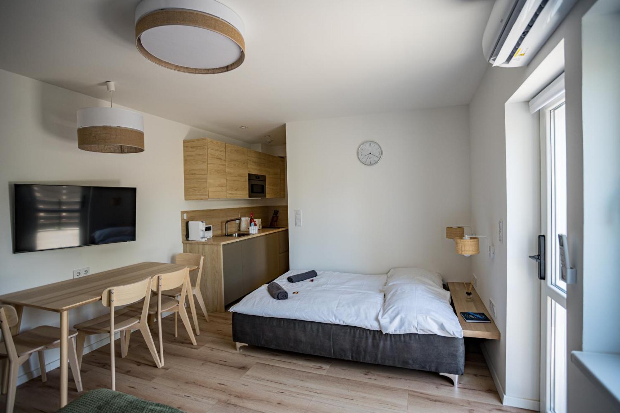 شيوفوك Balatonic Lime Apartmanhaz المظهر الخارجي الصورة