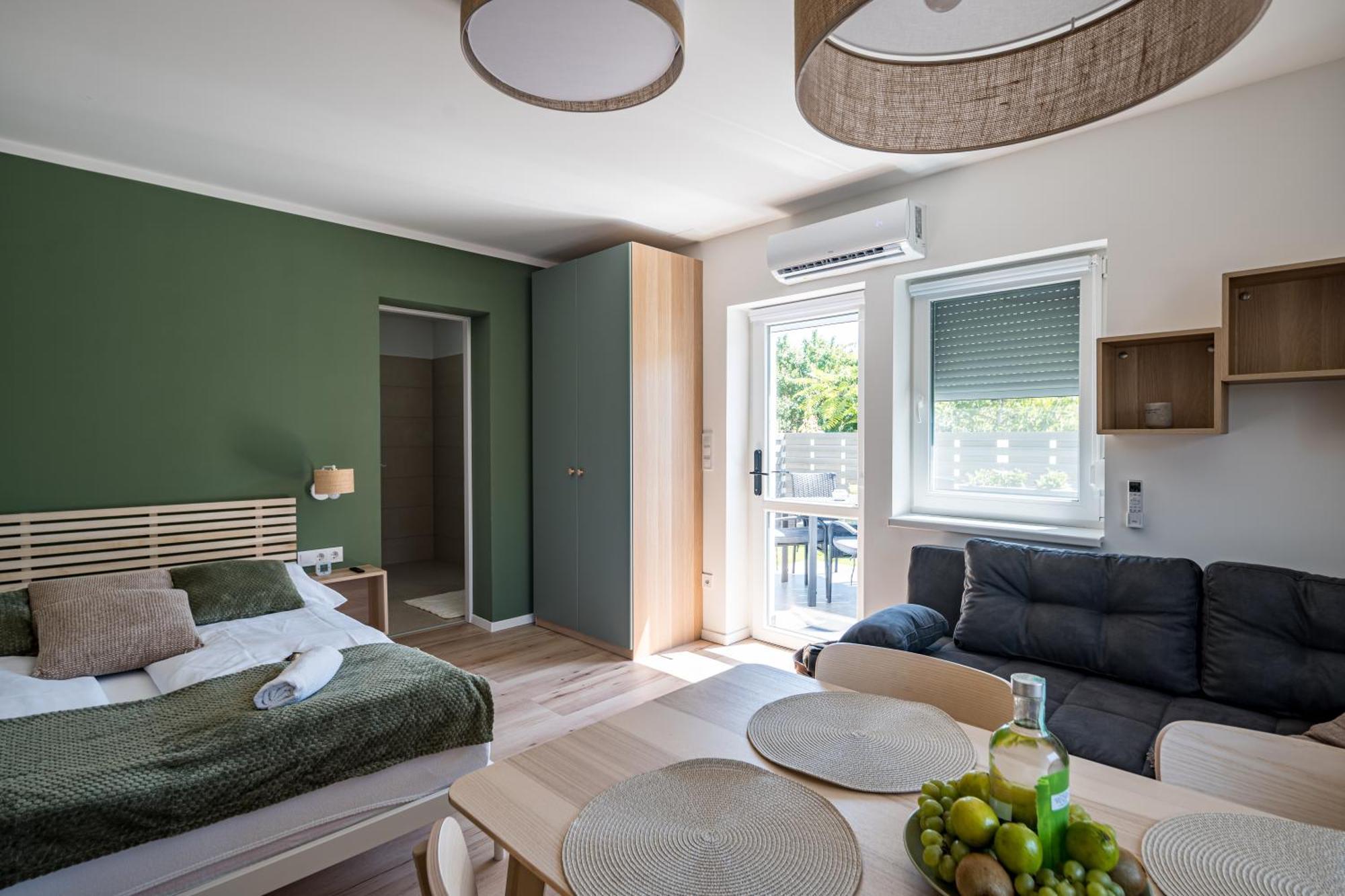 شيوفوك Balatonic Lime Apartmanhaz المظهر الخارجي الصورة